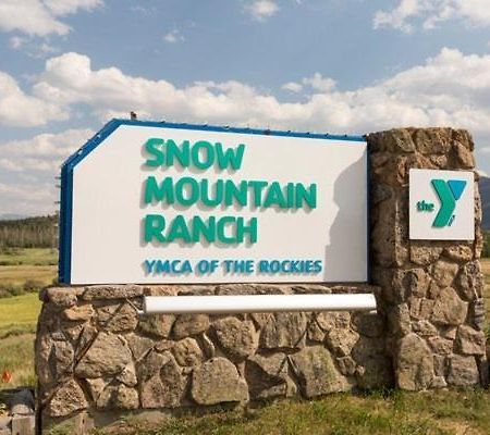 Ymca Of The Rockies - Snow Mountain Ranch Hotell Tabernash Exteriör bild