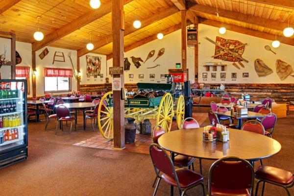 Ymca Of The Rockies - Snow Mountain Ranch Hotell Tabernash Exteriör bild